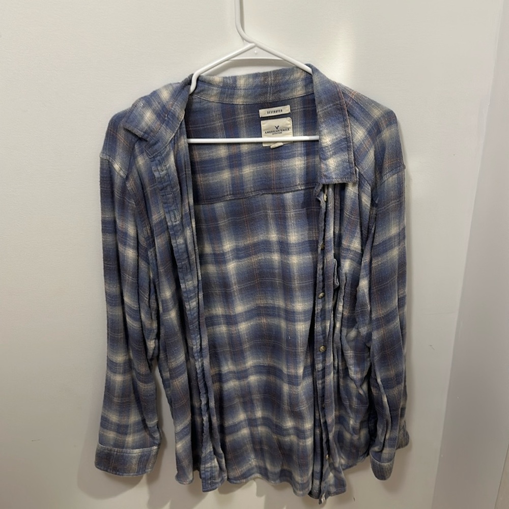 American Eagle distressed